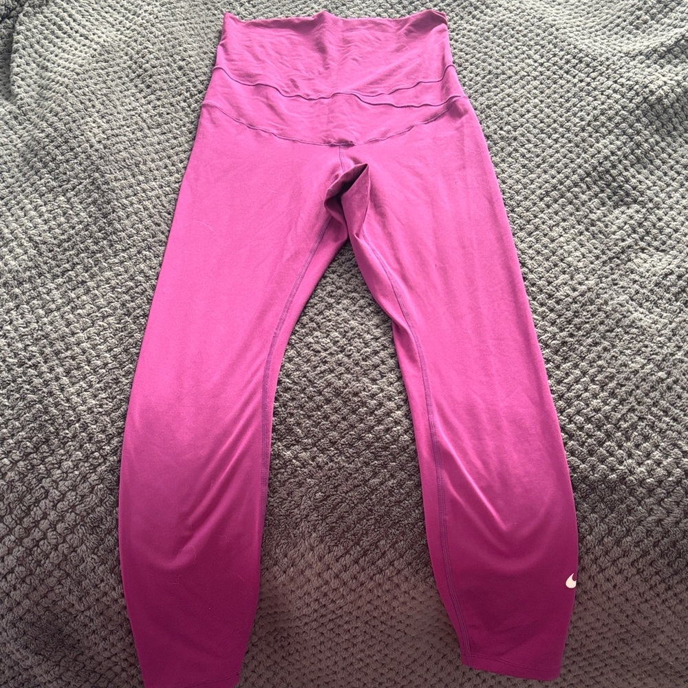 Nike Women’s Leggings in Bold Purple